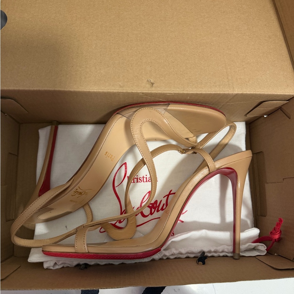 Christian Louboutin Beige Patent Leather Slingback Sandals with Red Soles